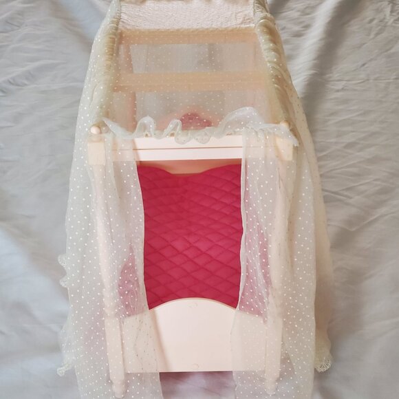 Vintage Barbie Doll Dream Bed Canopy Bed 1985 - Picture 9 of 9